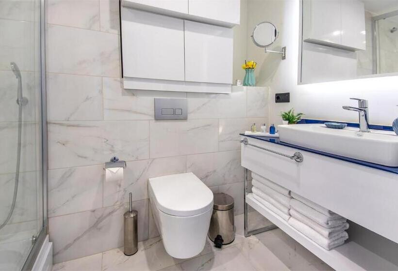 آپارتمان 2 خوابه, Orbi Citi Black Sea View Apart