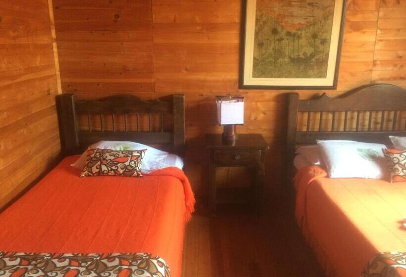 اتاق استاندارد چهار تخته, Hostal El Zafiro Del Café
