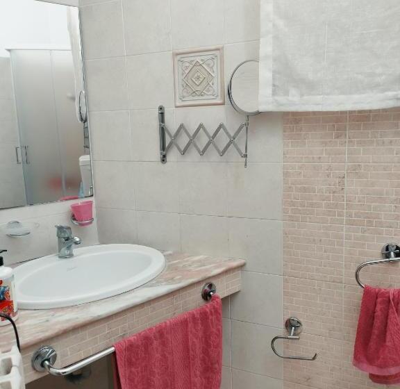 Четырехместный Номер Стандарт, B&b Gi Rosa Caltagirone