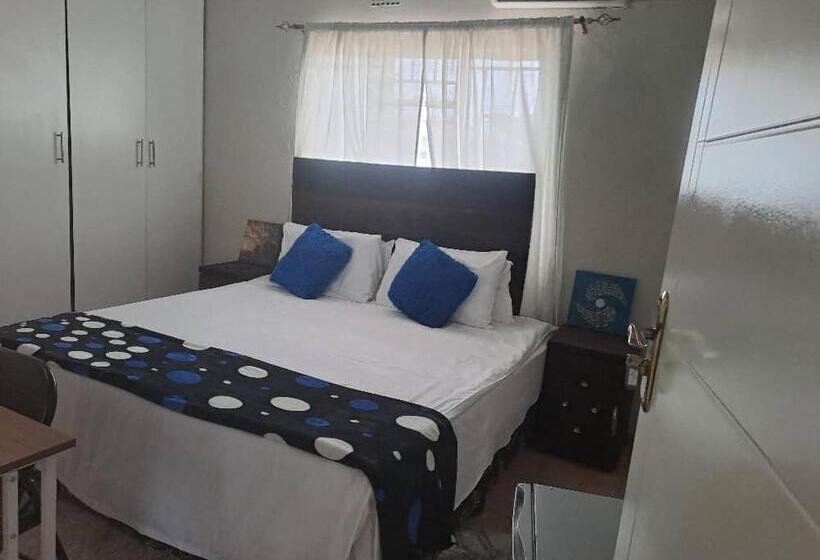 اتاق استاندارد, Virgin Guesthouse
