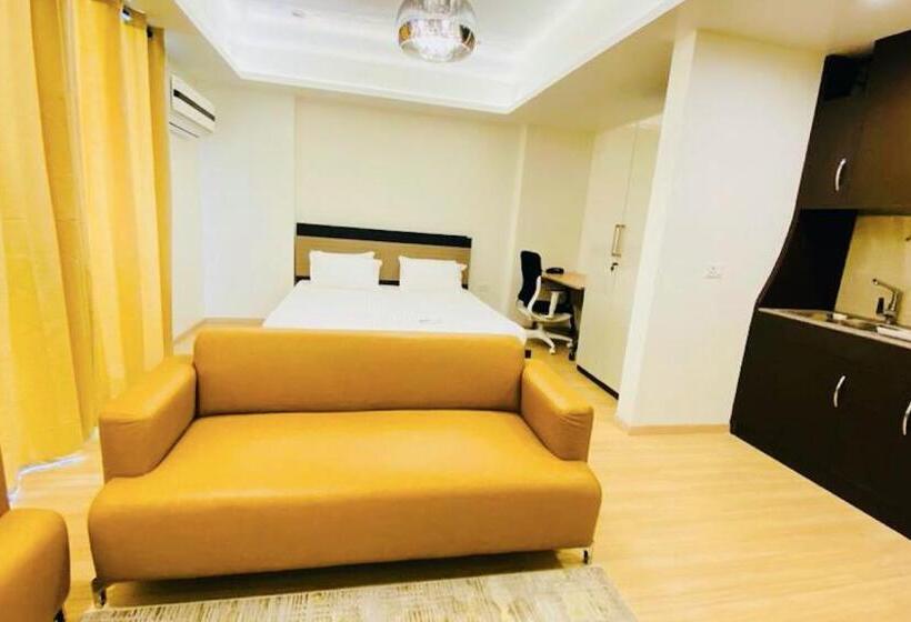 バルコニー付スイート, Country Inn & Suites By Migrolino