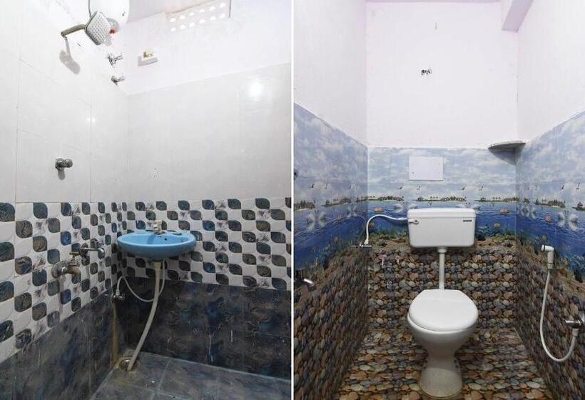 اتاق کلاسیک سه تخته, Oyo Silk City Palace