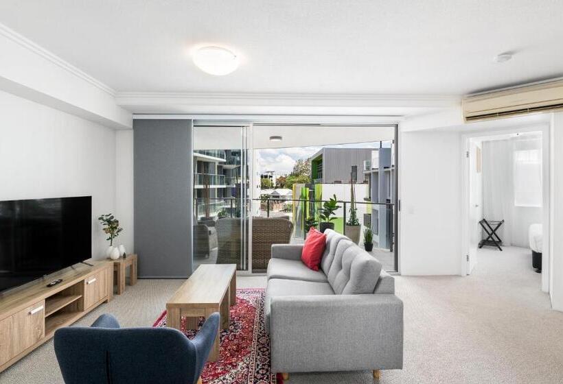 Студио Стандарт с Балконом, Allegro Apartments