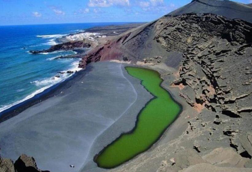 خانه 3 خوابه, Casa Bianca Caleta De Famara