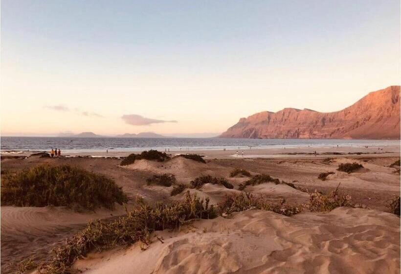 خانه 3 خوابه, Casa Bianca Caleta De Famara
