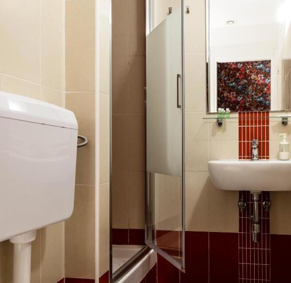 اتاق استاندارد, B&b Universita