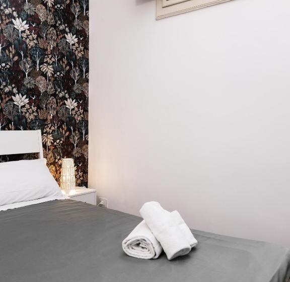 Standard room with outdoor bath, B&b Universita