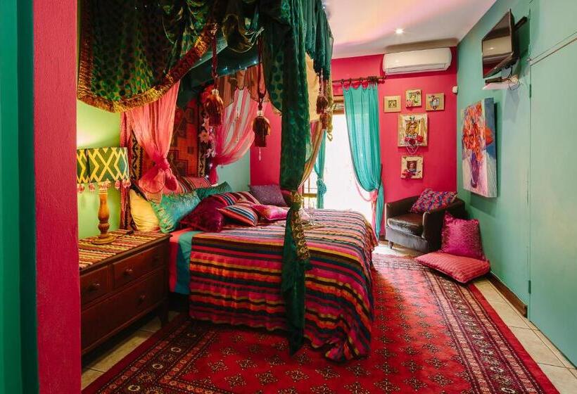 디럭스 룸, The Art Guesthouse