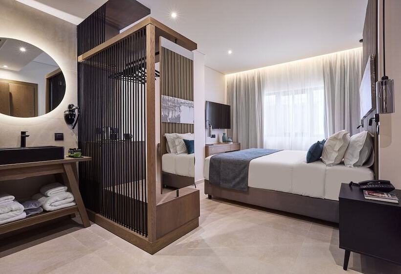 Семейный Номер, Athenarum Portus Life & Style