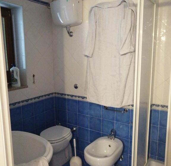 Четырехместный Номер Стандарт, Countryhomeantonella