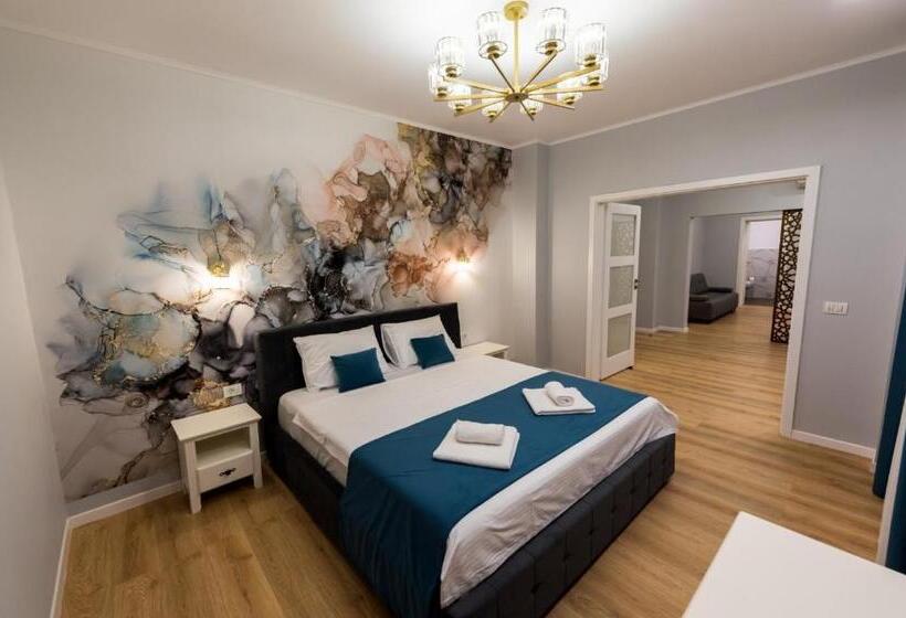 آپارتمان 1 خوابه با چشم‌انداز استخر, Kaleh Boutique Villa