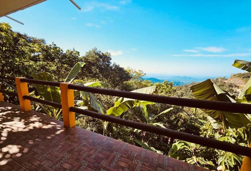 Júnior Suíte Vista Montanha, Finca San Antonio