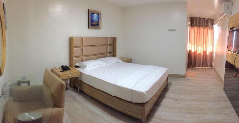 Люкс Повышенной Комфортности, Meaco Royal Hotel   Valenzuela