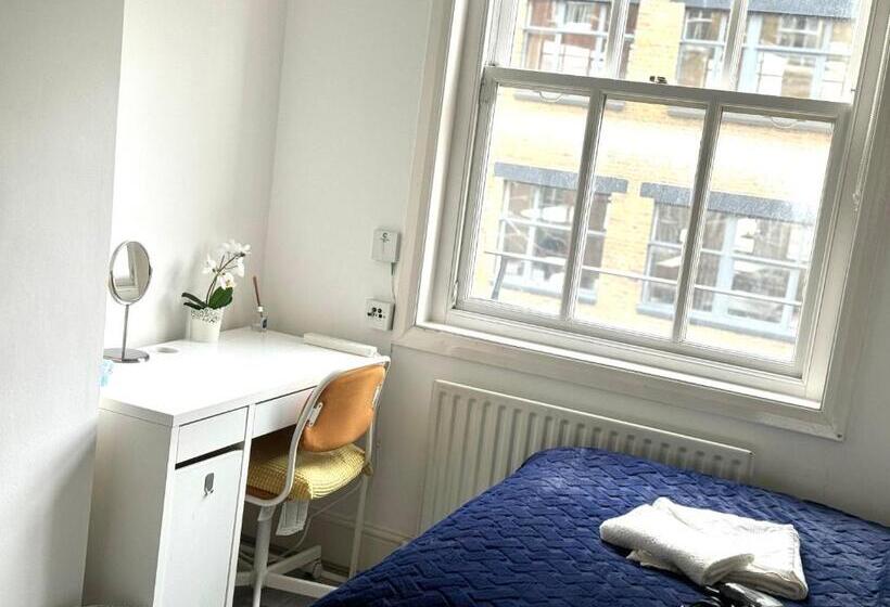 Номер Стандарт Четырехместный Совместный Санузел, Downtown Chic Private Bedrooms In King S Cross 4