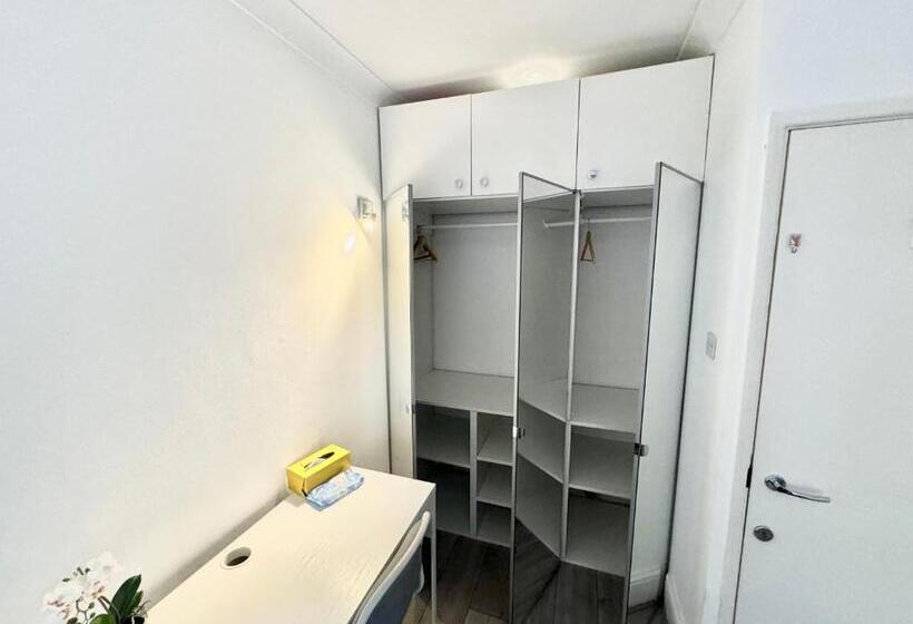 Номер Стандарт Совместная Ванная, Downtown Chic Private Bedrooms In King S Cross 4