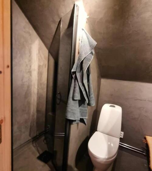 家庭间, Cozy Cabin Styled Loft