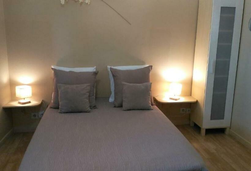 Классический Номер, Esprit Garrigues D Uzès