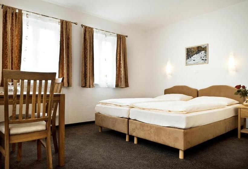 Трехместный Номер Deluxe, Echinger Hof