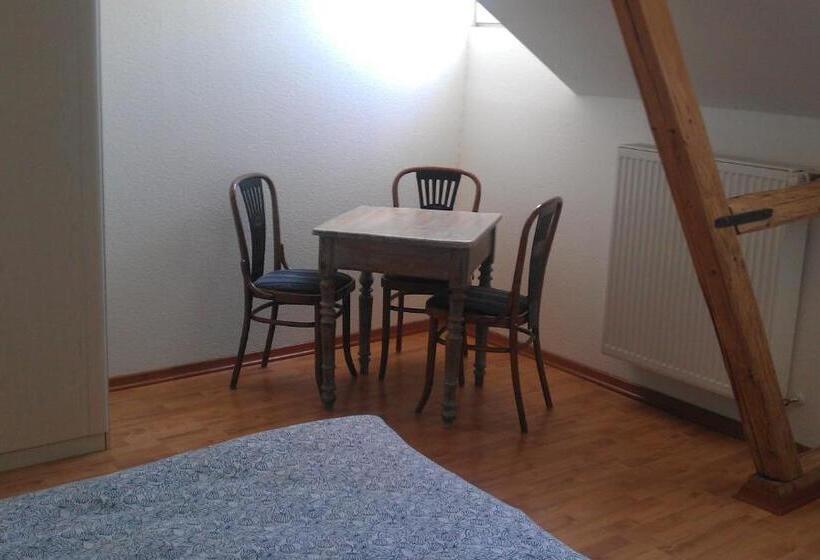 침실 2개 아파트, Stadt Coblenz