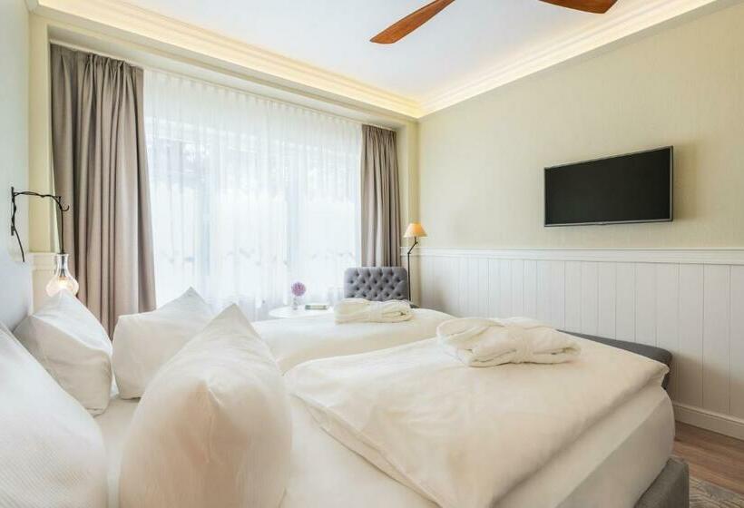 اتاق سوپریور, Strandhotel Ahlbeck
