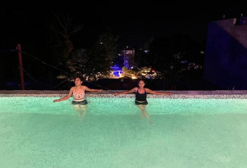 수피리어 룸, Bonfire Hostels Rishikesh
