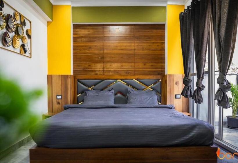 발코니가 있는 스위트, Bonfire Hostels Rishikesh