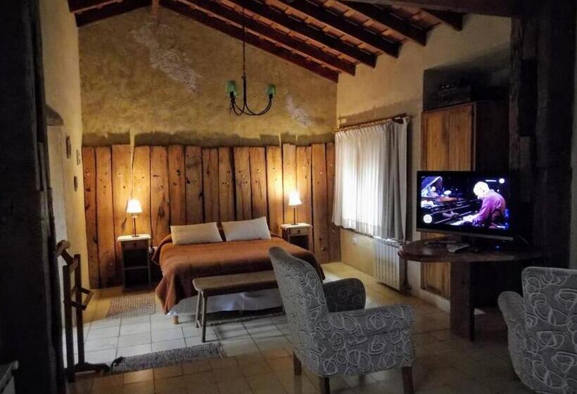 高级大房间, Posada La Masía