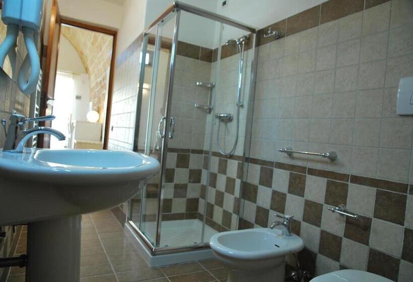 Номер Стандарт, Masseria Relais Santa Teresa