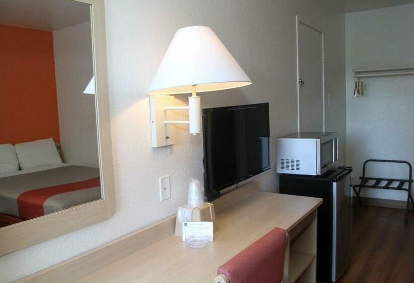 Номер Deluxe, Motel 6 Lufkin, Tx