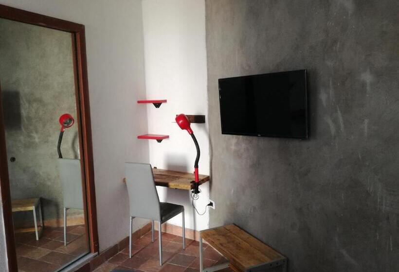 Номер Economy, B&b Pompeilog