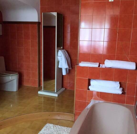 Семейный Номер, Bella Vita Guesthouse  Parcheggio Privato Interno
