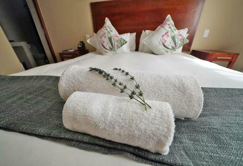 Quarto Estandar Cama King, Over The Moon Guesthouse