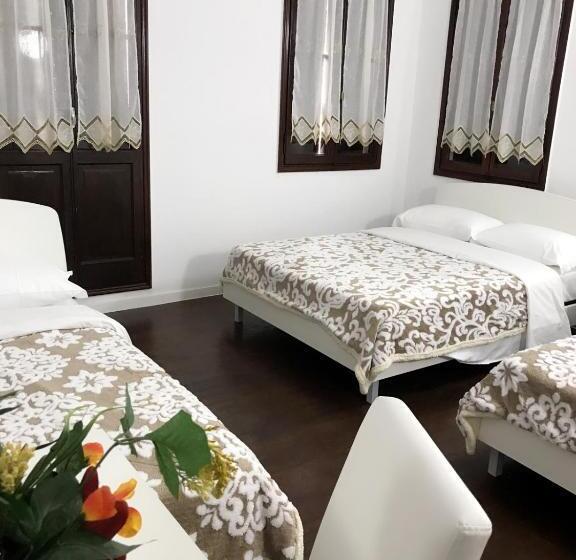 家庭间, Vacation Venice Rooms