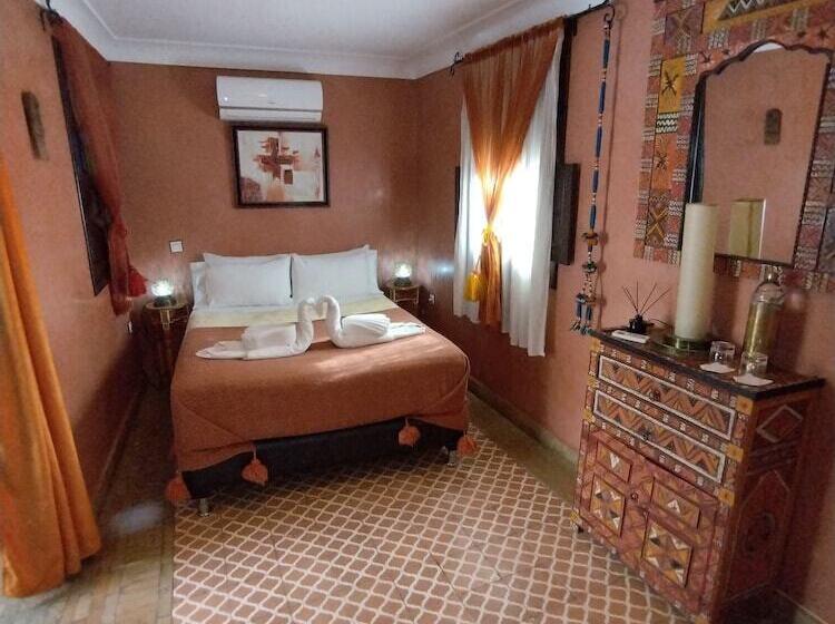 سوییت جونیور, Riad Andalla