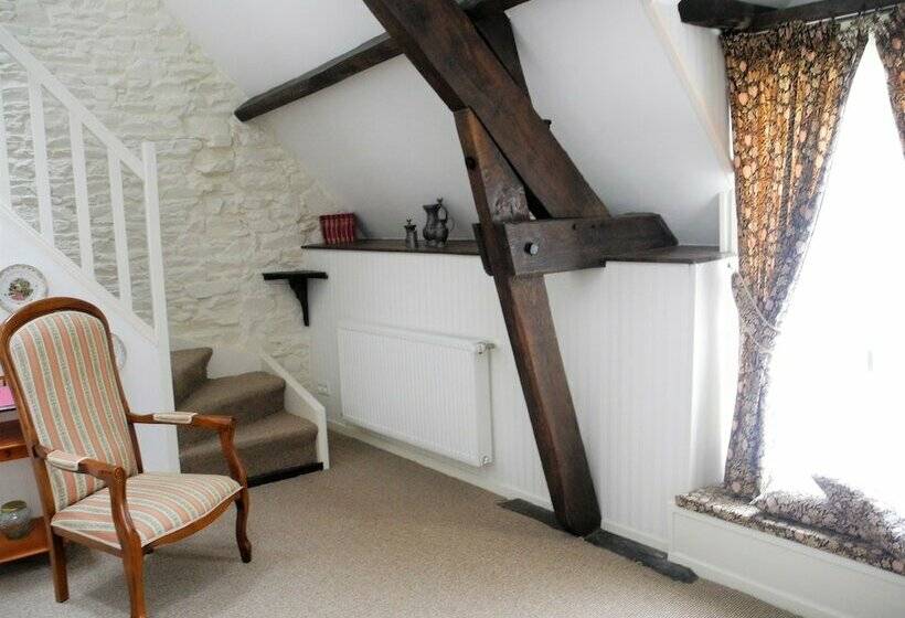 Семейный Номер, La Maison D'isaphil