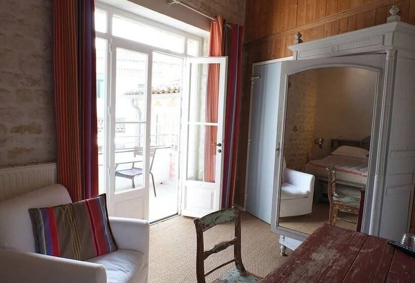 Номер Стандарт, Hôtel Le Sénéchal