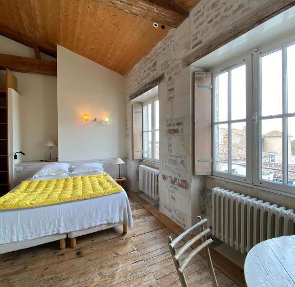 Номер Стандарт, Hôtel Le Sénéchal