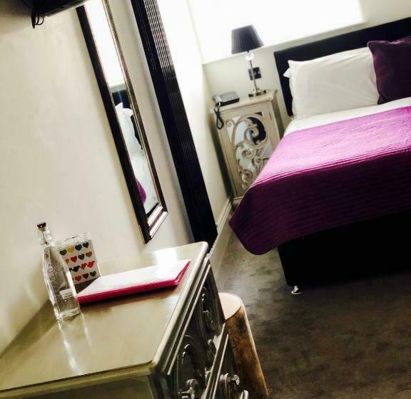 带大床的标准间, The Ship Leopard Hotel   No Children