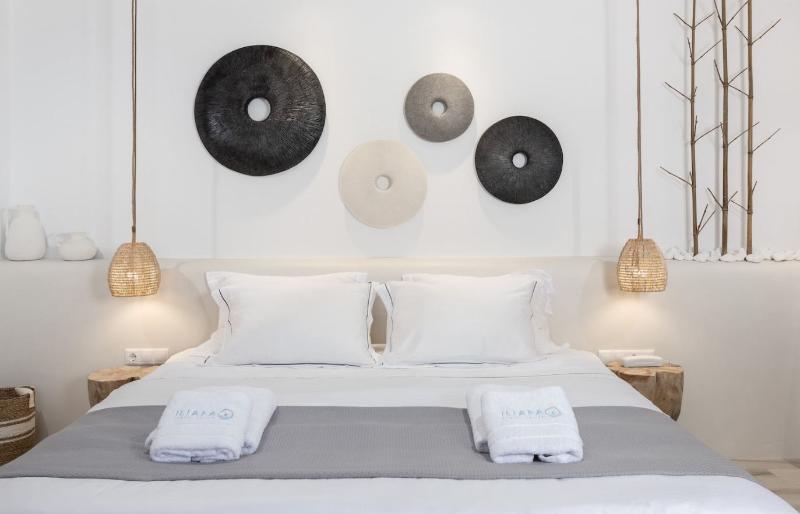 سوییت جونیور با چشم‌انداز دریا, Iliada Suites  Adults Only