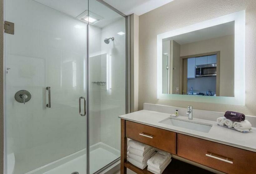 Студия Стандарт, Candlewood Suites Fargo South  Medical Center By Ihg