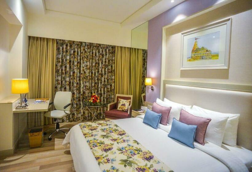 Deluxe Room, Efcee Sarovar Premiere Bhavnagar