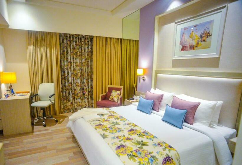 Premium Room, Efcee Sarovar Premiere Bhavnagar