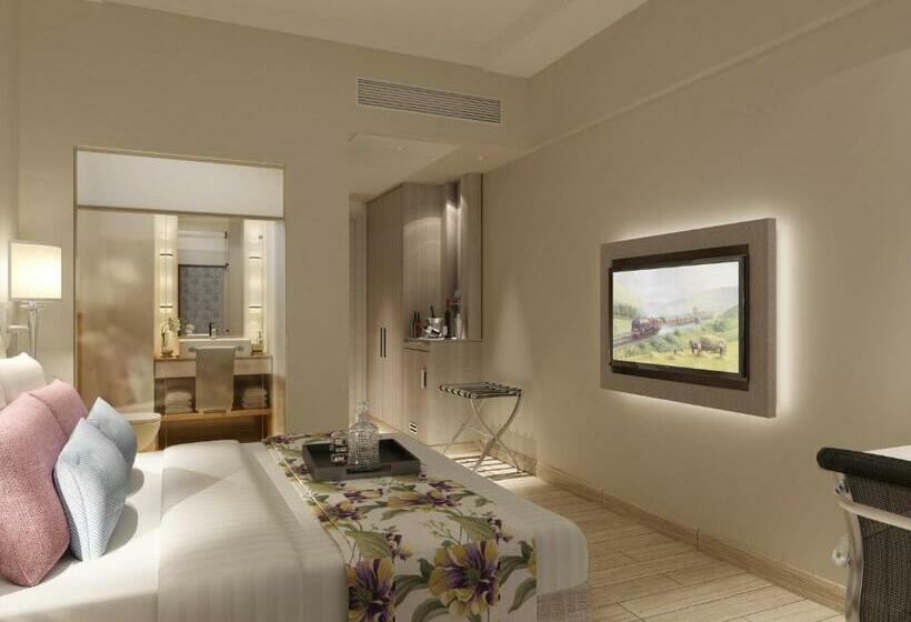 Deluxe Room, Efcee Sarovar Premiere Bhavnagar