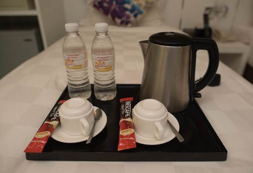 اتاق لوکس خانوادگی, Mornington Hotel Bukit Permata