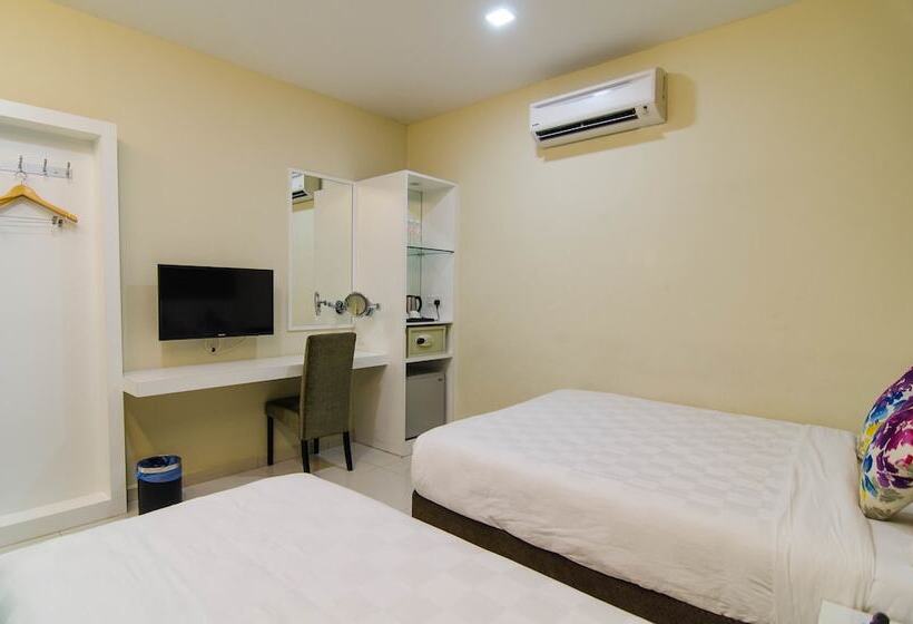 اتاق خانوادگی, Mornington Hotel Bukit Permata