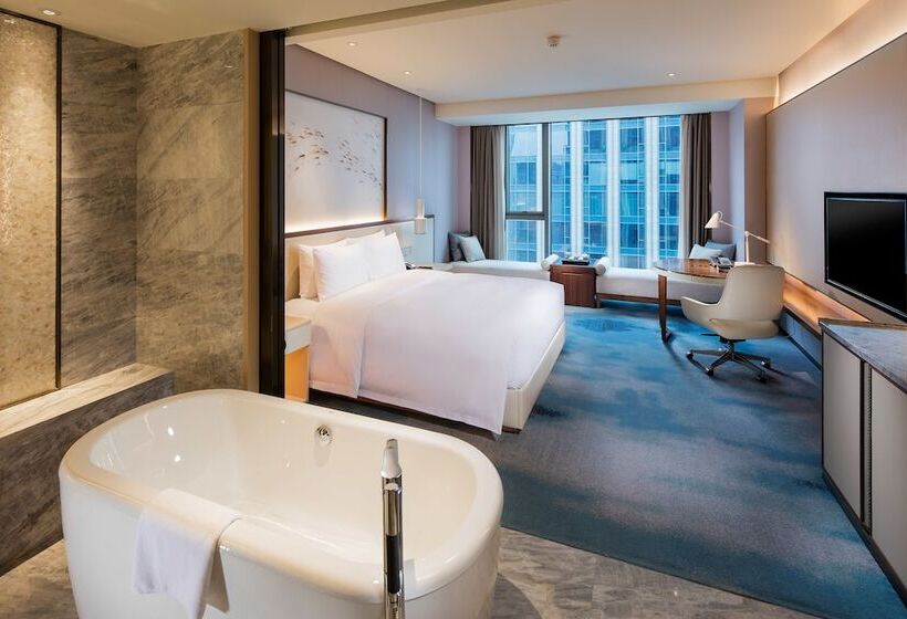 Номер Стандарт Двуспальная Кровать, Hilton Quanzhou Riverside