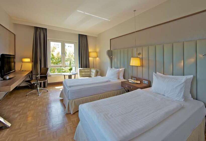 Номер Стандарт Вид на Реку, Hilton Quanzhou Riverside