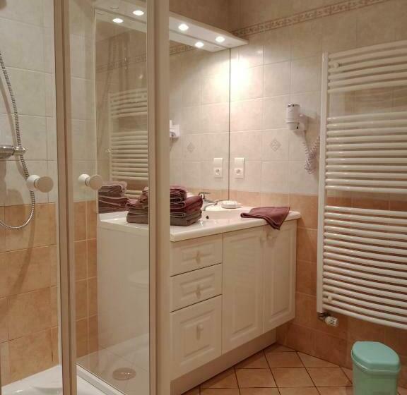 Номер Стандарт, Auberge De La Motte