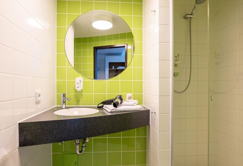 اتاق استاندارد, B&b Hotel Karlsruhe