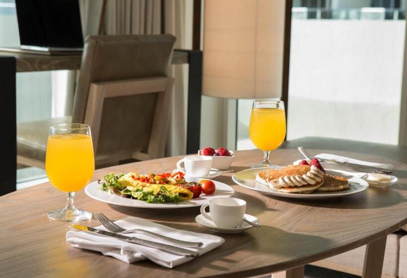 Номер Deluxe Кровать Кинг с Видом, Nobu Hotel Miami Beach